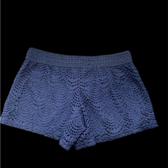 Lilly Pulitzer shorts - Picture 2 of 4